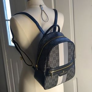 HASLEY SIGNATURE BACKPACK- BLACK/GREY.